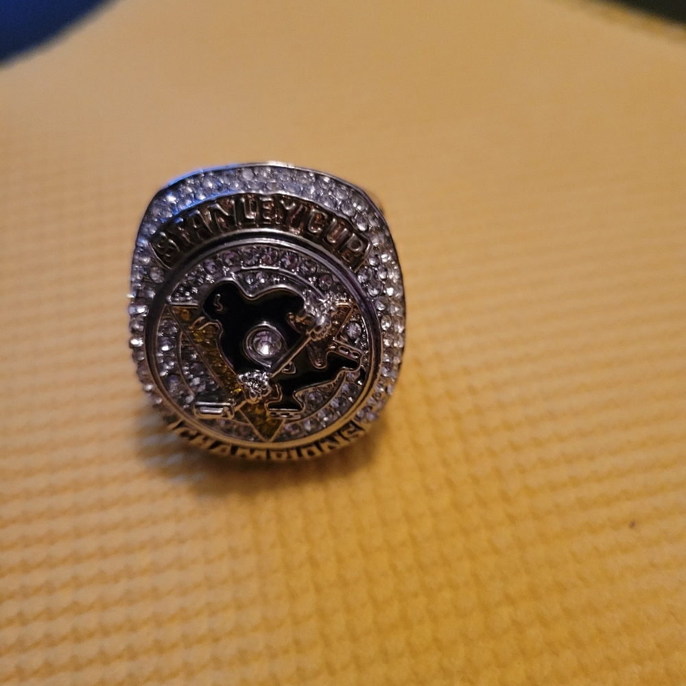 Stanley cup ring 2016